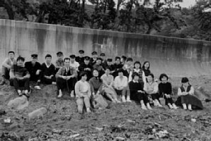 shi-d01.jpg