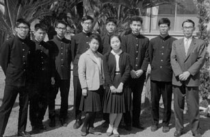 shi-f01.jpg